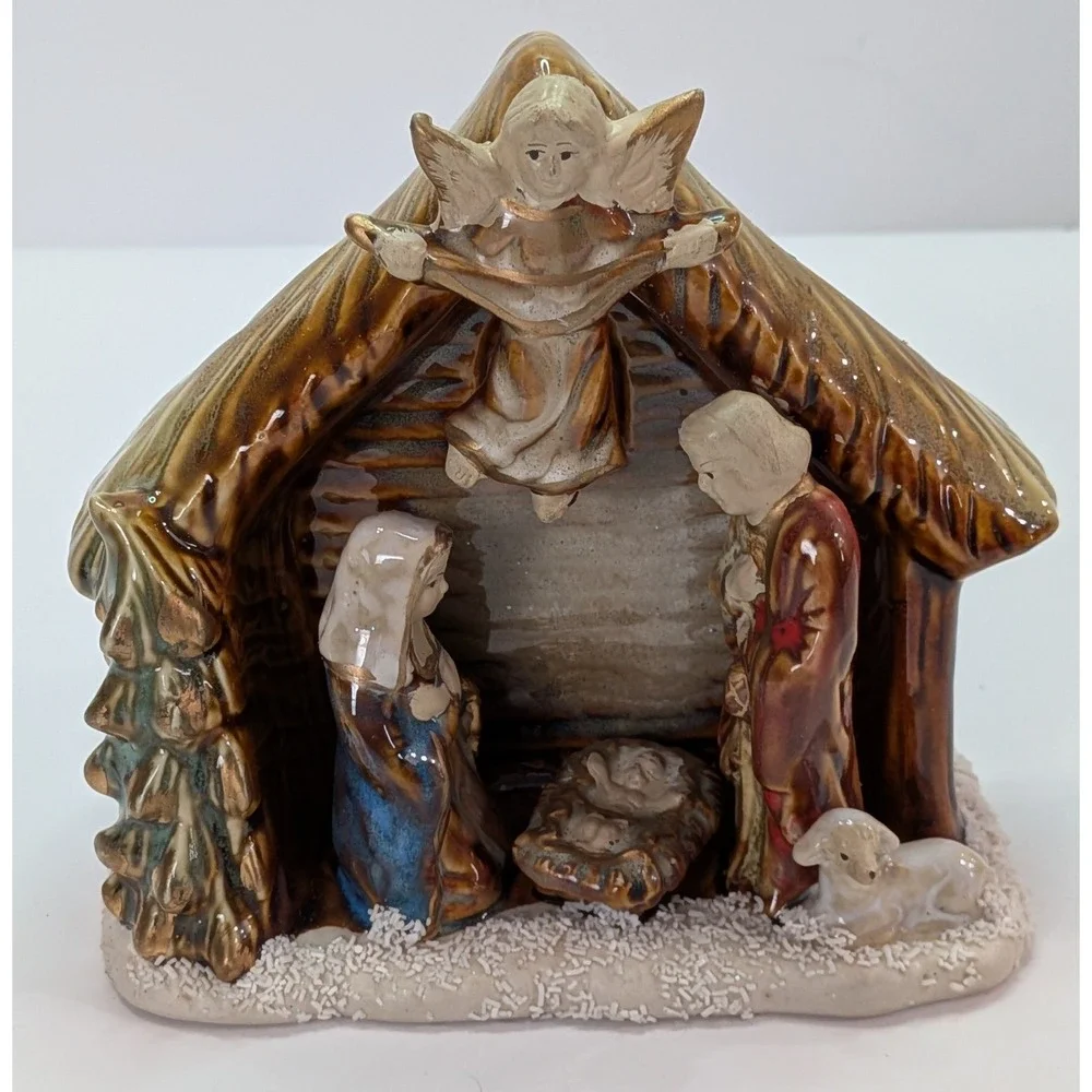 Nativity Scene Figurine Unisex OS Brown Good Glazed Ceramic Angel